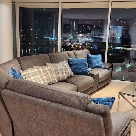 Luxury 2 Bed Apartment Excel London Eksteriør billede