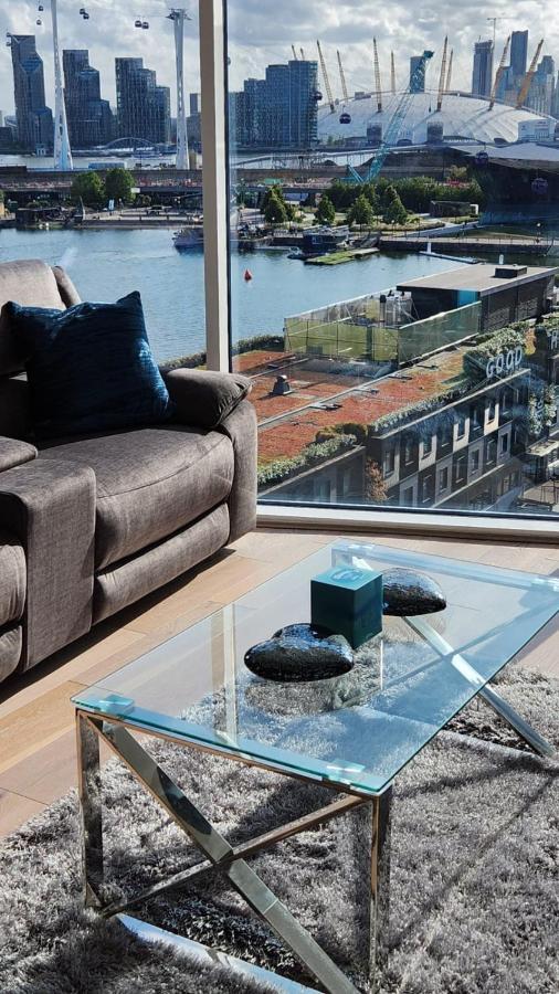 Luxury 2 Bed Apartment Excel London Eksteriør billede