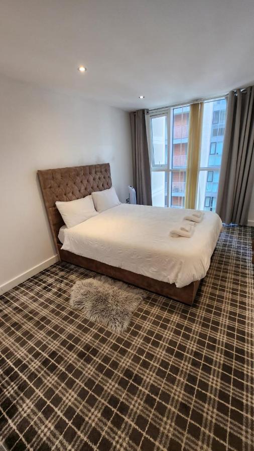 Luxury 2 Bed Apartment Excel London Eksteriør billede