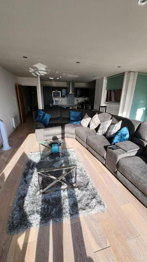 Luxury 2 Bed Apartment Excel London Eksteriør billede